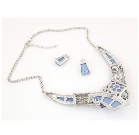 Vintage colored gemstone necklace set