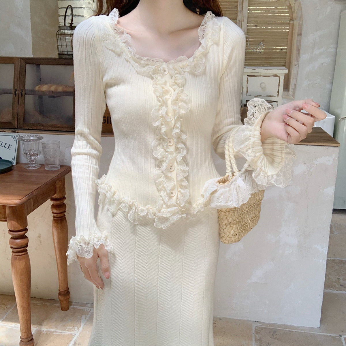 Women Lace Patchwork Black Fungus Edge Knitted Cardigan Jacket