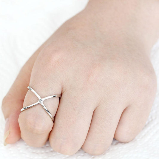 3W1584 - Rhodium Brass Ring with AAA Grade CZ in Clear