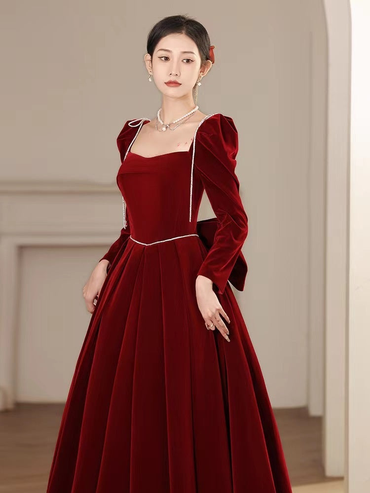 Toast Bride Red Velvet Wedding Dress