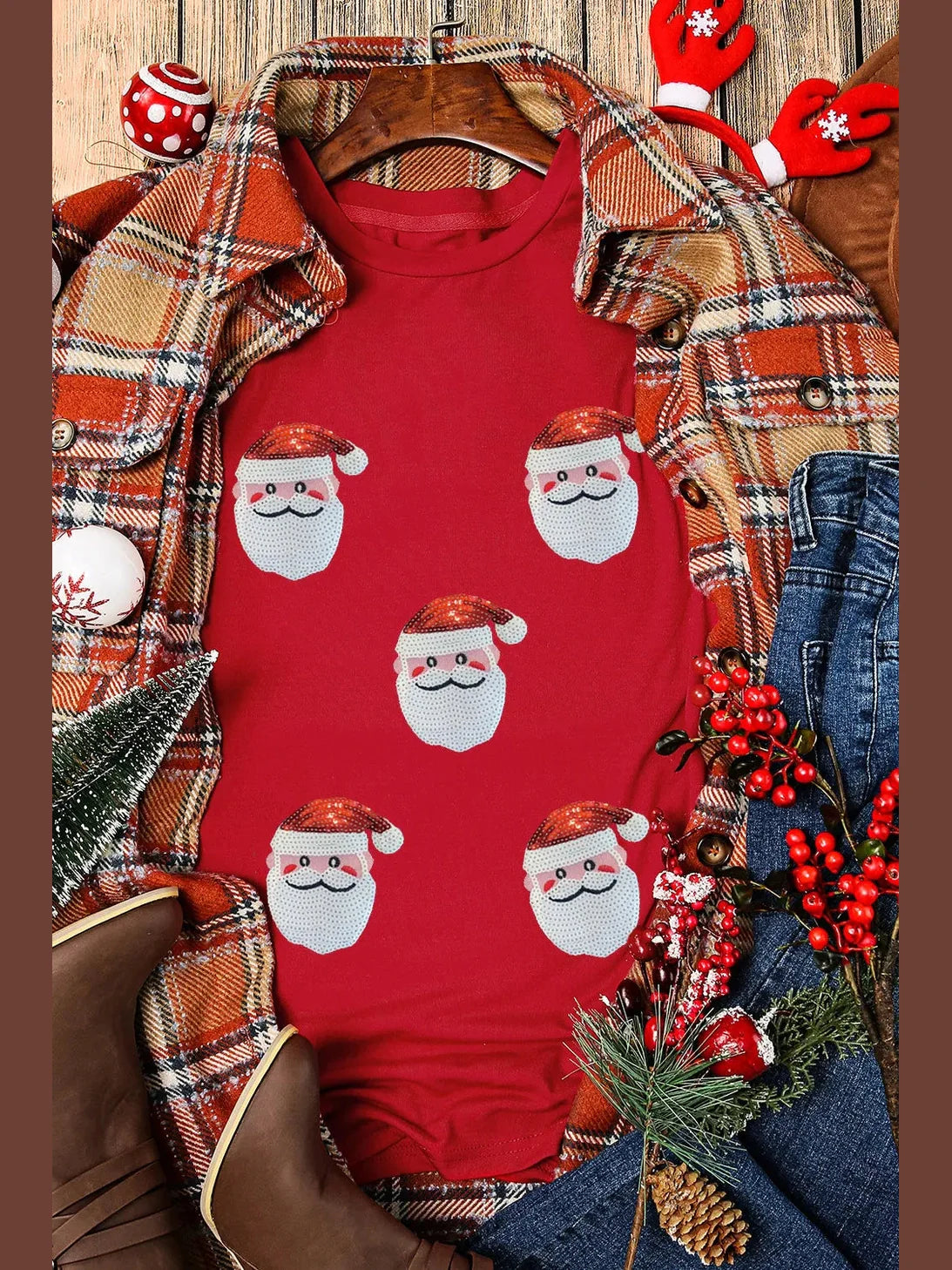 Women Sequin Santa Round Neck Short Sleeve T-Shirt