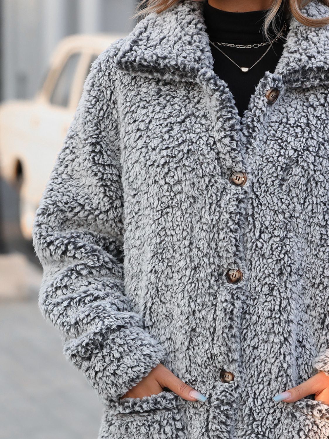 Women Pocketed Collared Neck Long Sleeve Plush Jacket