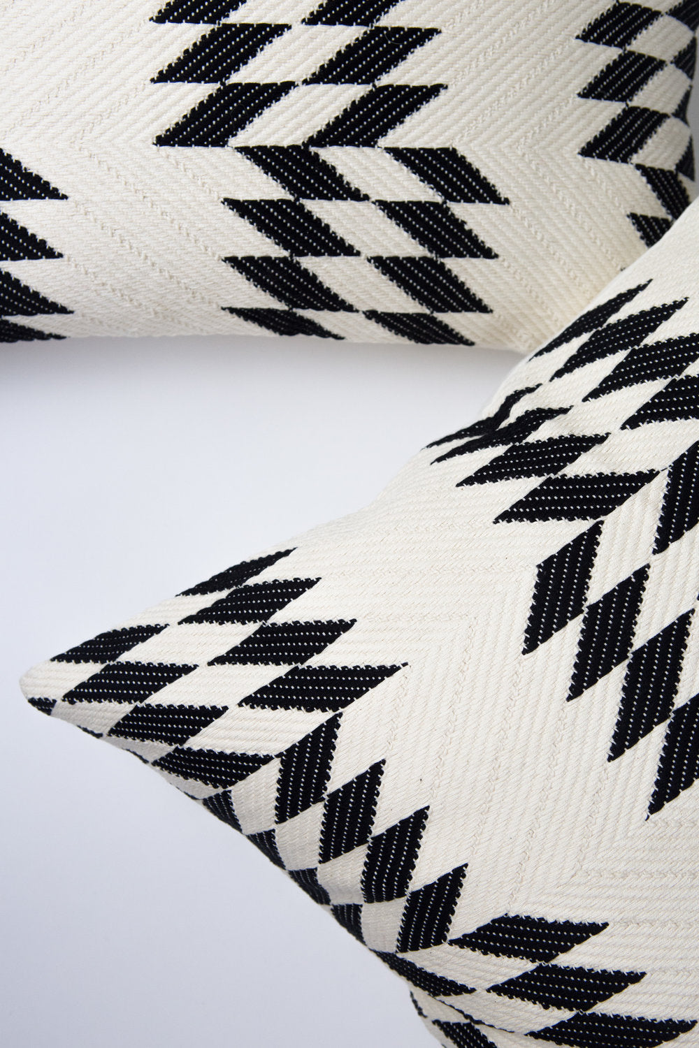 Almolonga Quilt Pillow - Black and Natural White - 20" x 20"