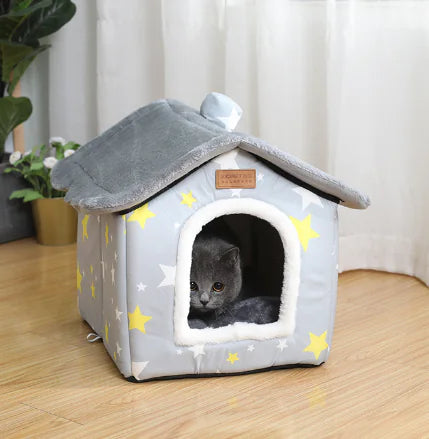 Warm Closed Dog Kennel House for Pets