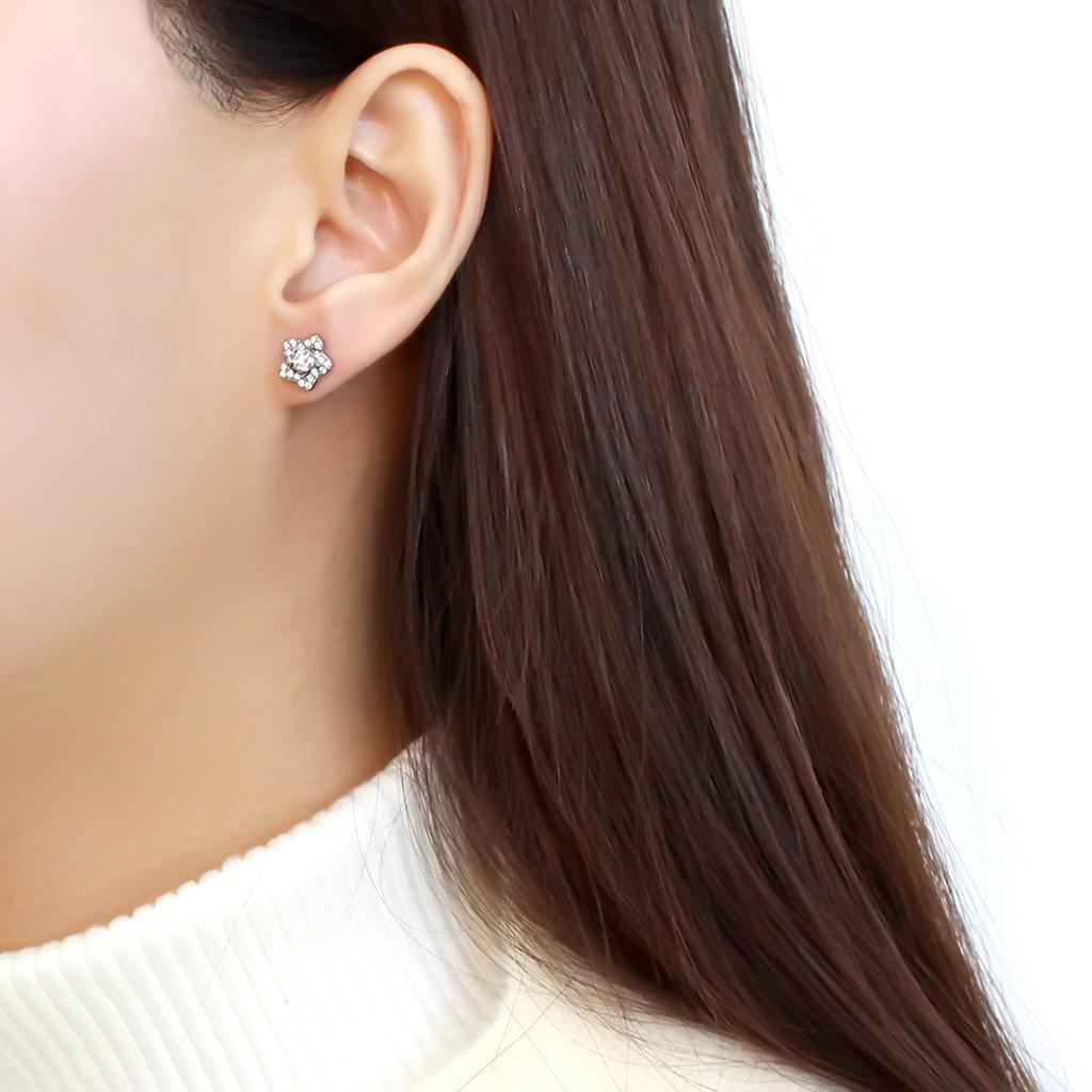 DA297 - High polished (no plating) Stainless Steel Earrings with AAA Grade CZ in Clear