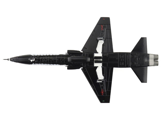 Northrop T-38C Talon Aircraft "65-10331 FAIP Scheme 87th FTS Laughlin AFB" (2021) United States Air Force "Air Power Series" 1/72 Diecast Model by Hobby Master