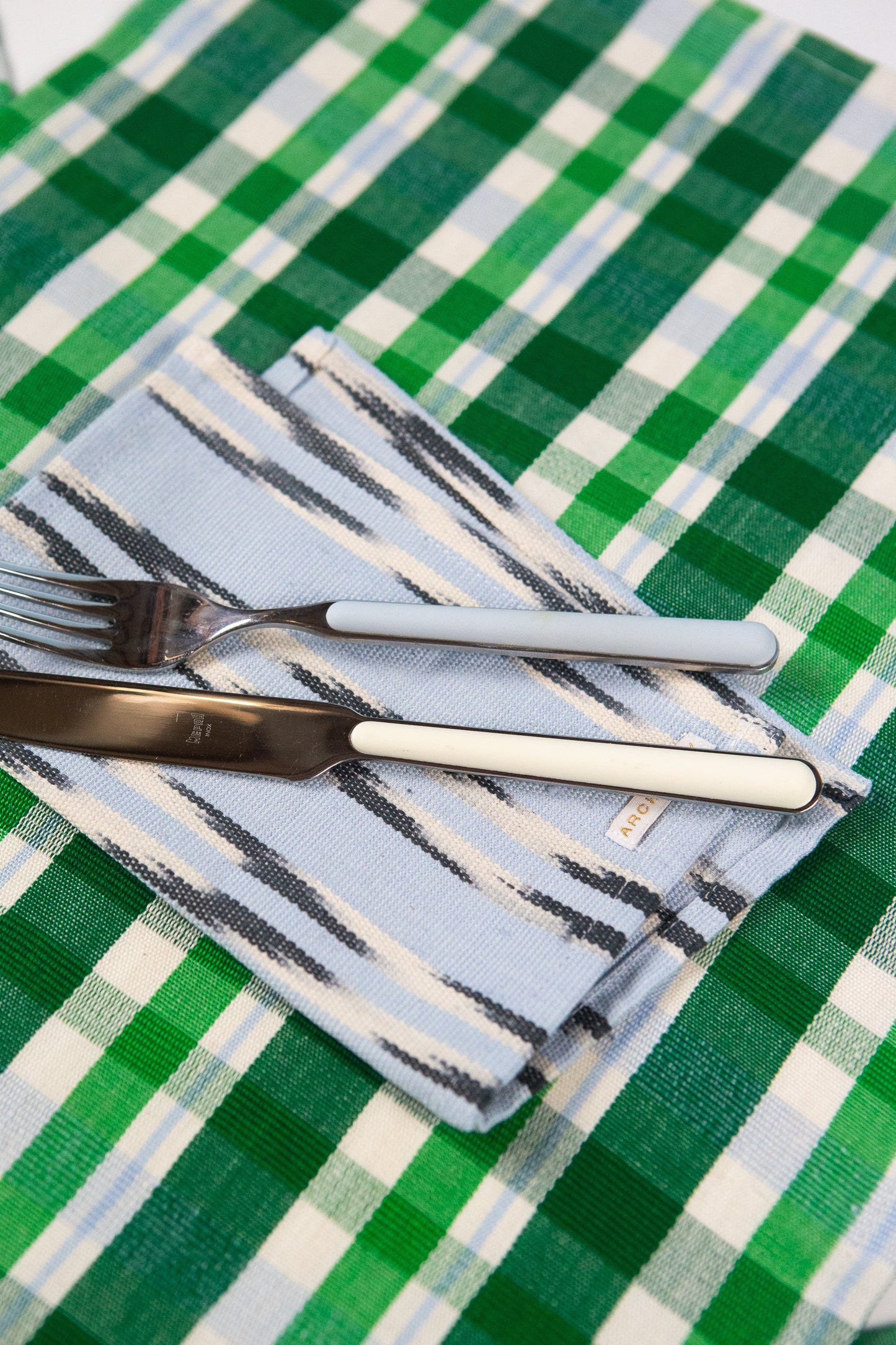 Josefina Plaid Placemat
