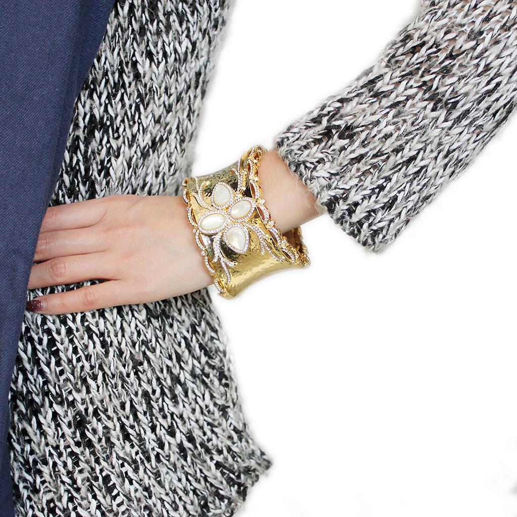 LO4285 - Gold Brass Bangle with Synthetic in White