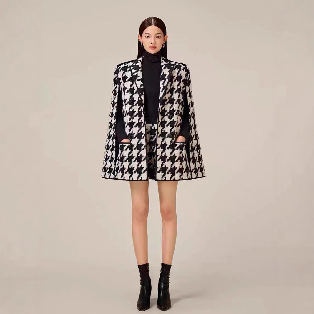 Houndstooth Woolen Cape Coat Shorts
