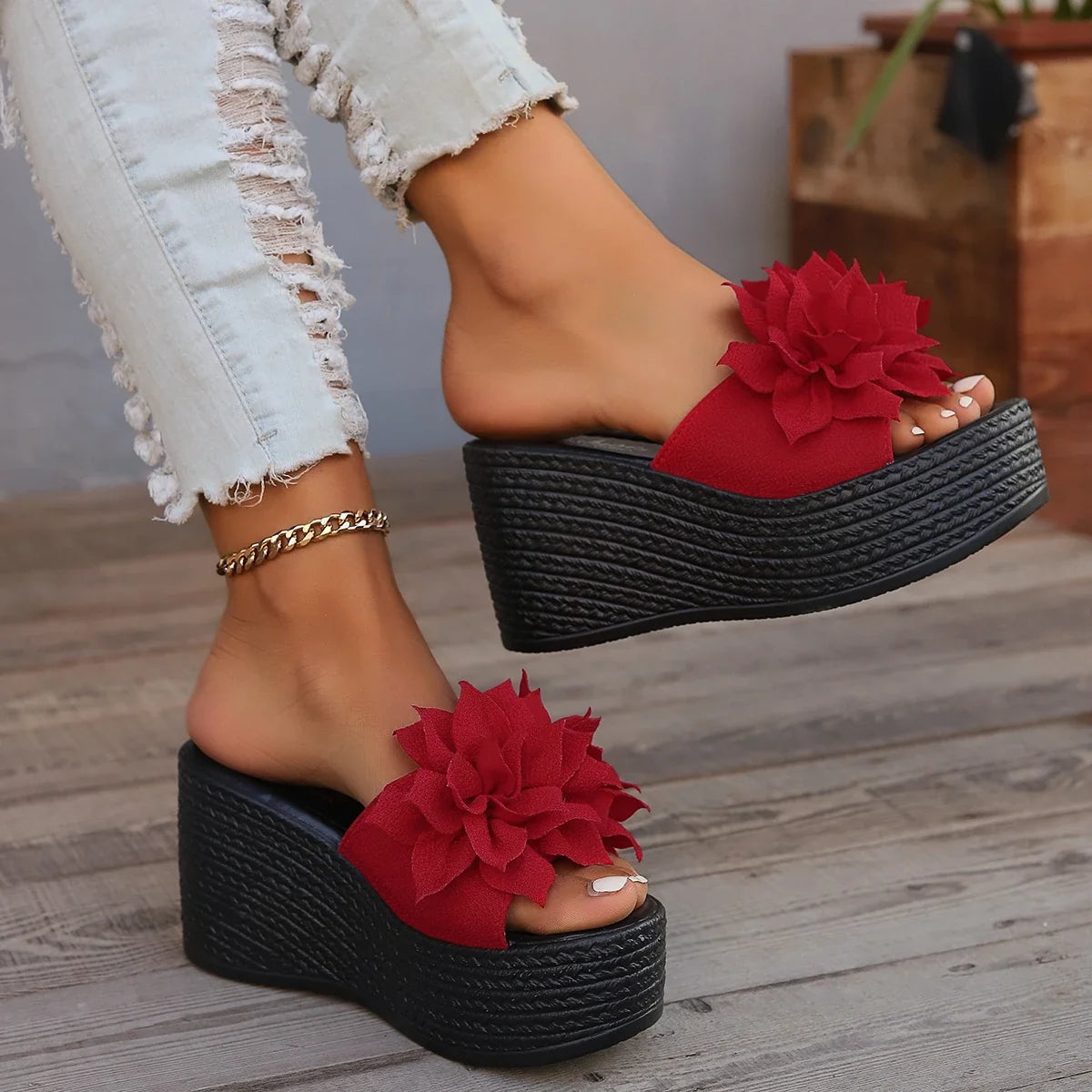 Women Platform Slippers 2024 New Summer Beach Wedges Sandals Fashion Flower Casual Slippers Women High Heel Slippers Women