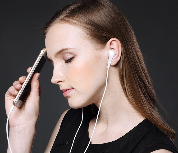 3.5mm In-line Bass Headphones