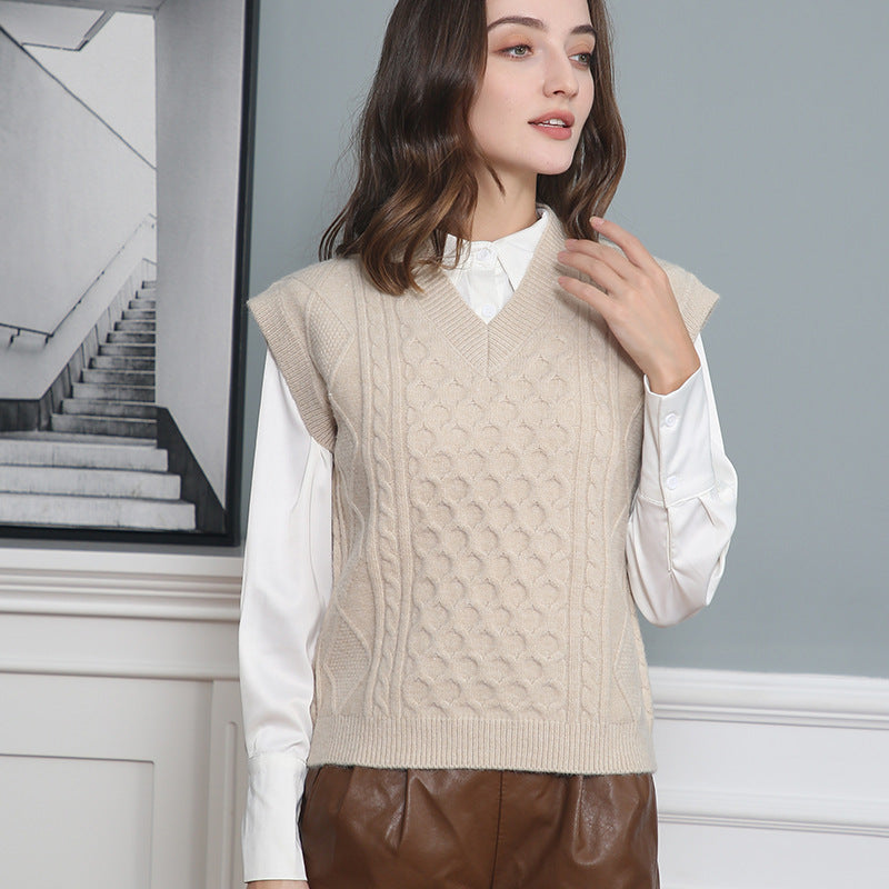 Women's V-neck Twisted Solid Color Top Sweater