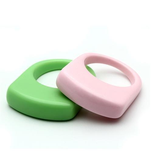 LO2384 - Resin Ring with Synthetic Synthetic Stone in Multi Color