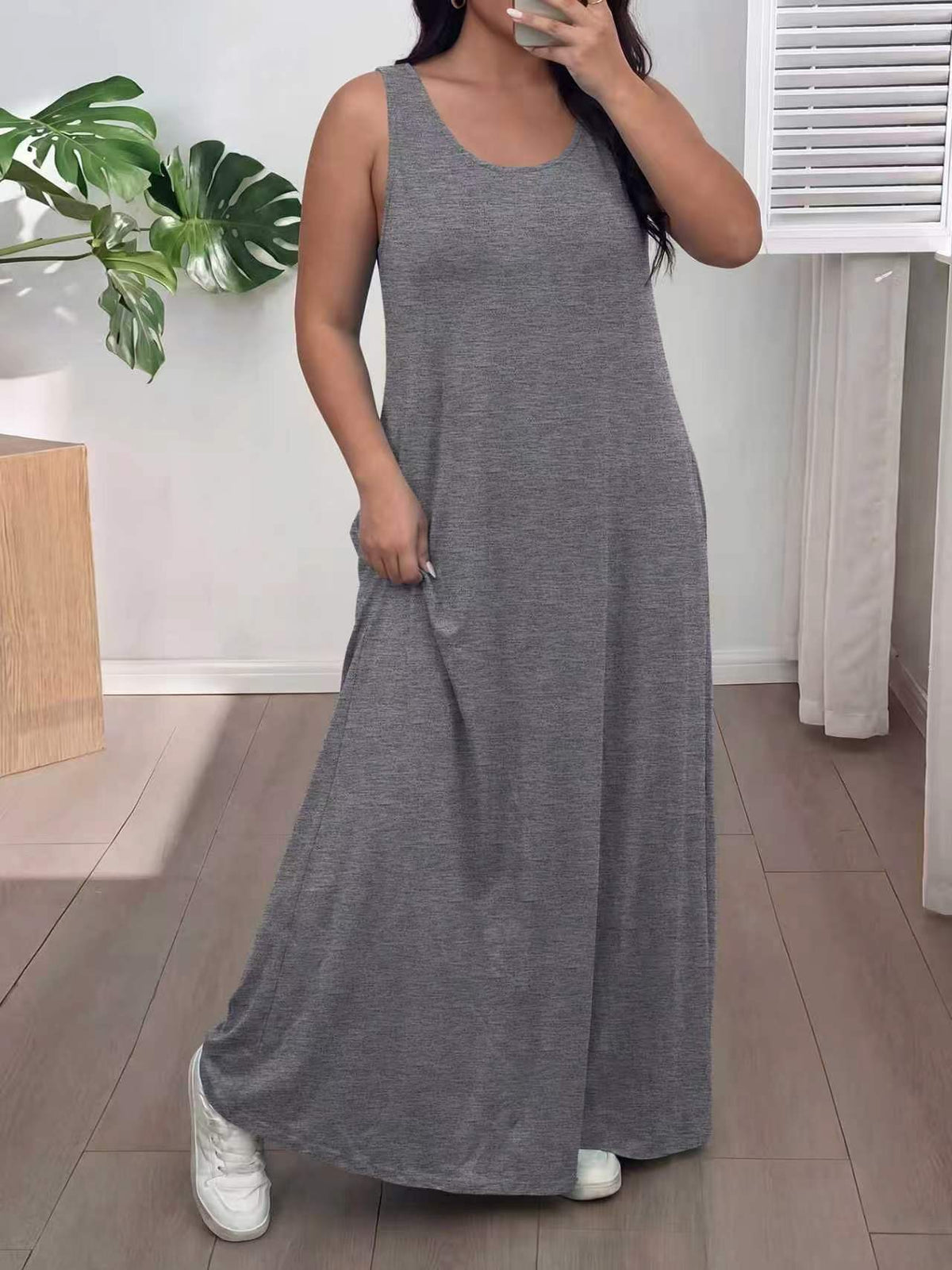 2026 Summer Womens Sleeveless Maxi Dress, U Neck Loose Casual Long Dress With Pockets