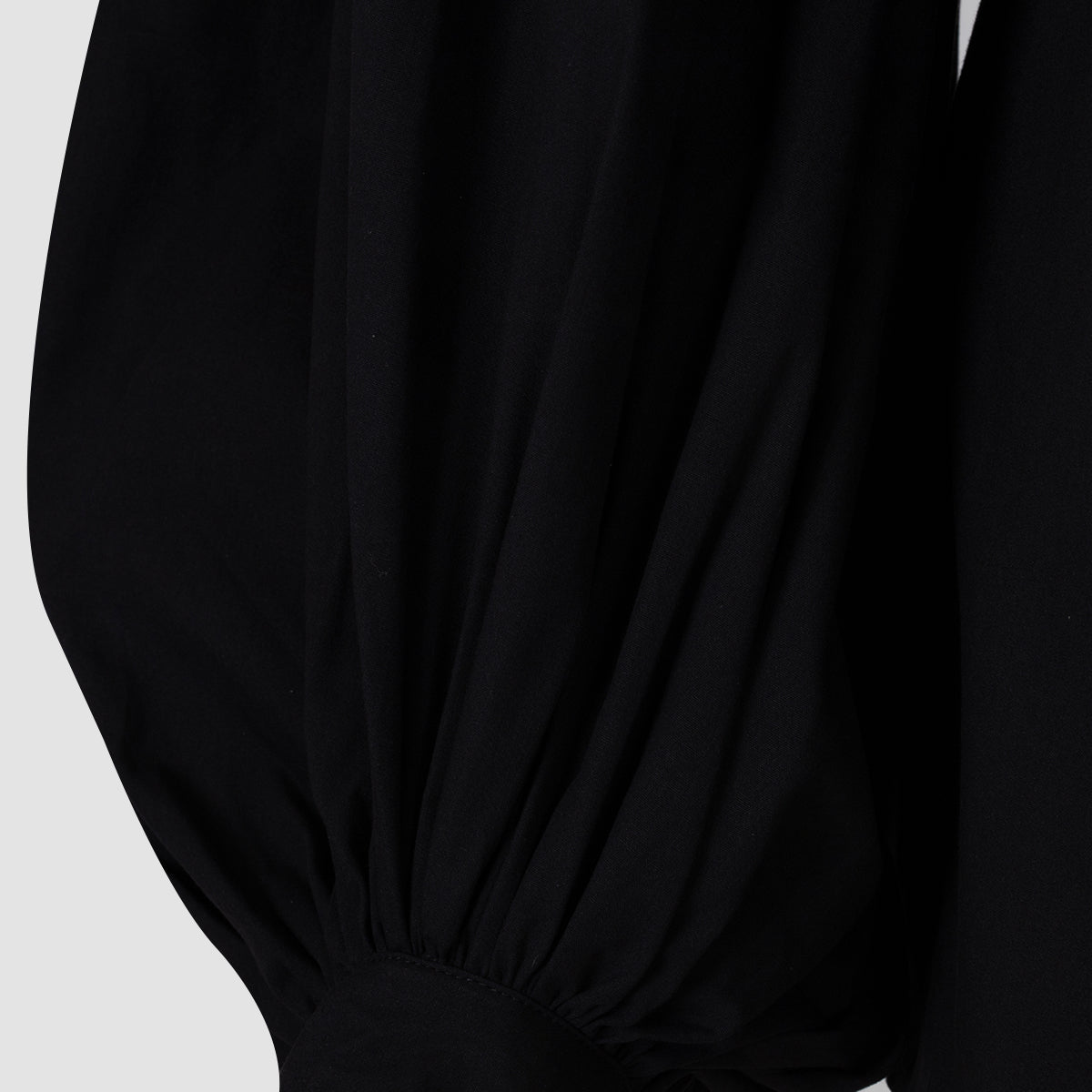 Black Oversized Collar Balloon Sleeve Shirt