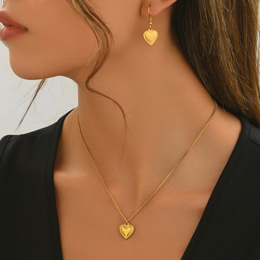 Lxalry 18K Gold Plated Symmetrical Heart Jewelry Set Mirror Polish Hypoallergenic Necklace  Earrings For Women, Never Fade Luxury Gift With Precision-Cast Edges