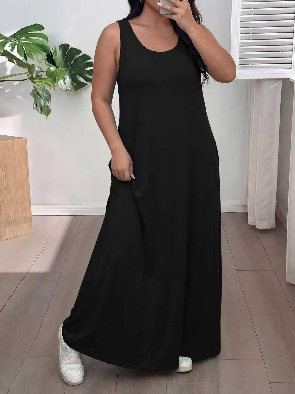 2026 Summer Womens Sleeveless Maxi Dress, U Neck Loose Casual Long Dress With Pockets