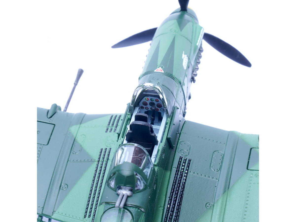 Junkers Ju 87G2 Stuka Bomber Aircraft "10.(Pz)/SG 2 Immelmann T6+BB Oberst Hans-Ulrich Rudel Romania" (1944) German Luftwaffe "Wing" Series 1/72 Diecast Model by Panzerkampf