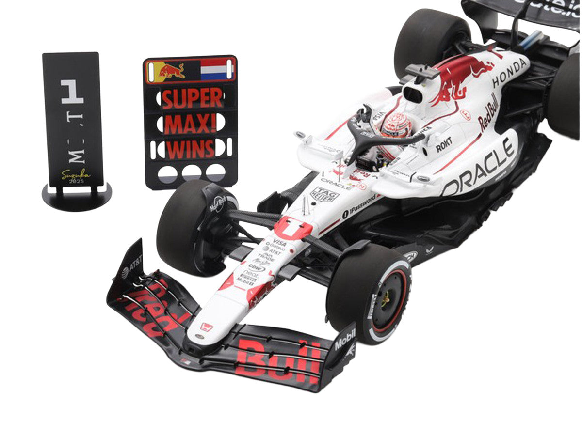 Red Bull Racing RB21 #1 Max Verstappen "Oracle Red Bull Racing" Winner Formula One F1 "Japanese GP" (2025) with Acrylic Display Case 1/18 Model Car by Spark
