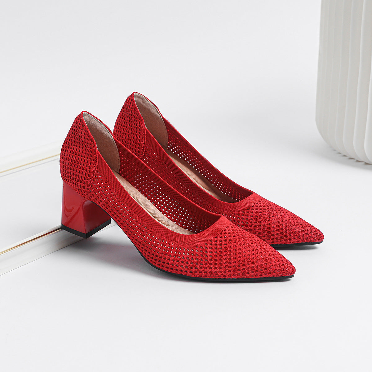 Women's Summer Casual Pointed Toe Chunky Heel Hollow Sandals