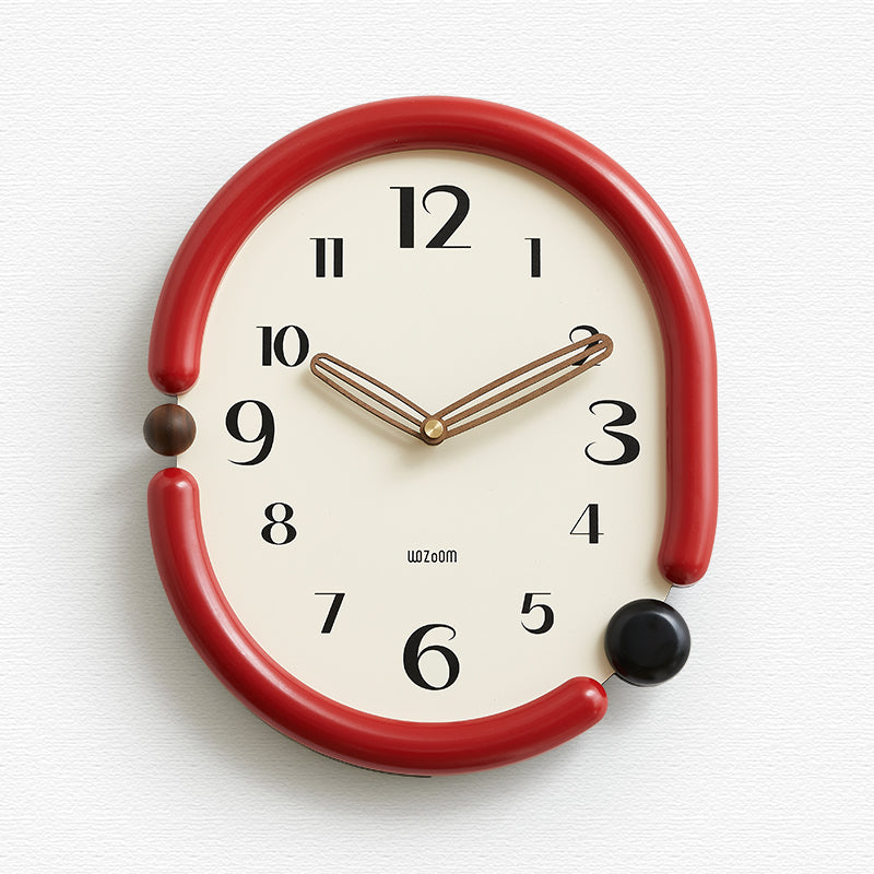 Creative Simple Living Room Punch-free Wall Clock