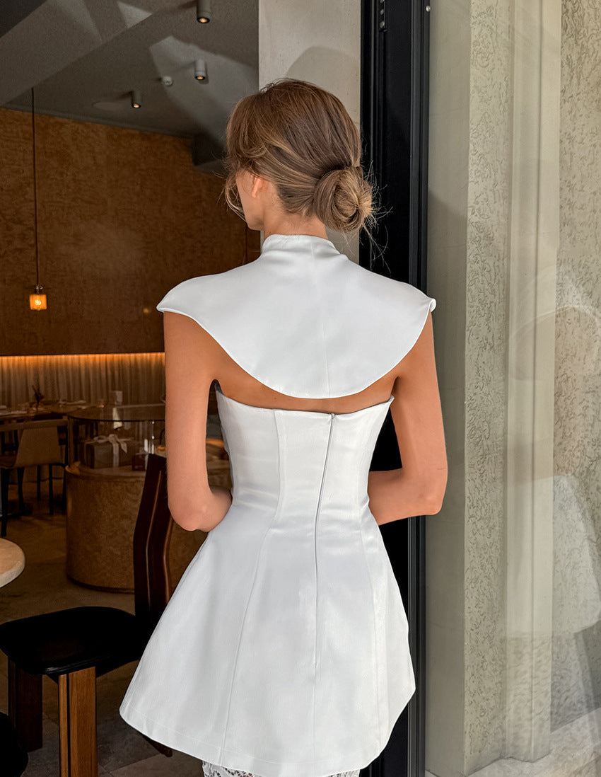 Commuter-appropriate Two-piece Set- Irregular Strapless Top And White Lace Skirt