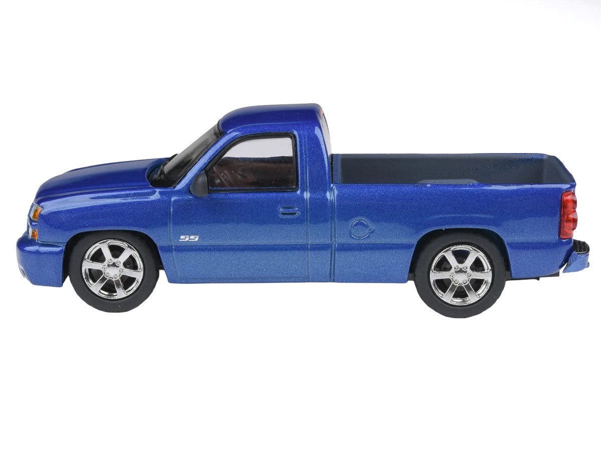 2006 Chevrolet Silverado 'Cateye' Pickup Truck Ming Blue Metallic 1/64 Diecast Model Car by Paragon Models
