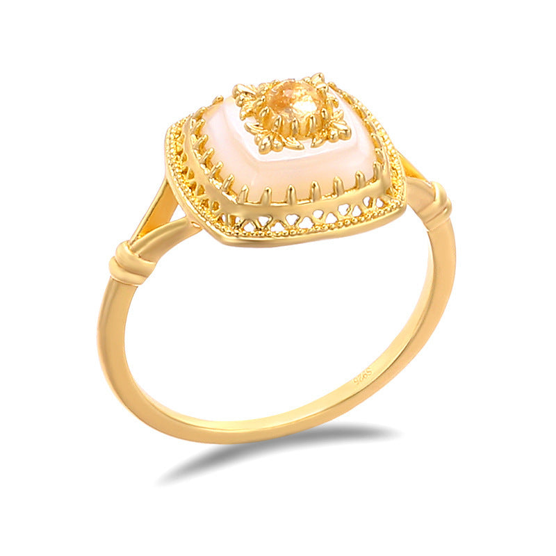 Vintage  Style Elegant Carved White Jade Pith Ring