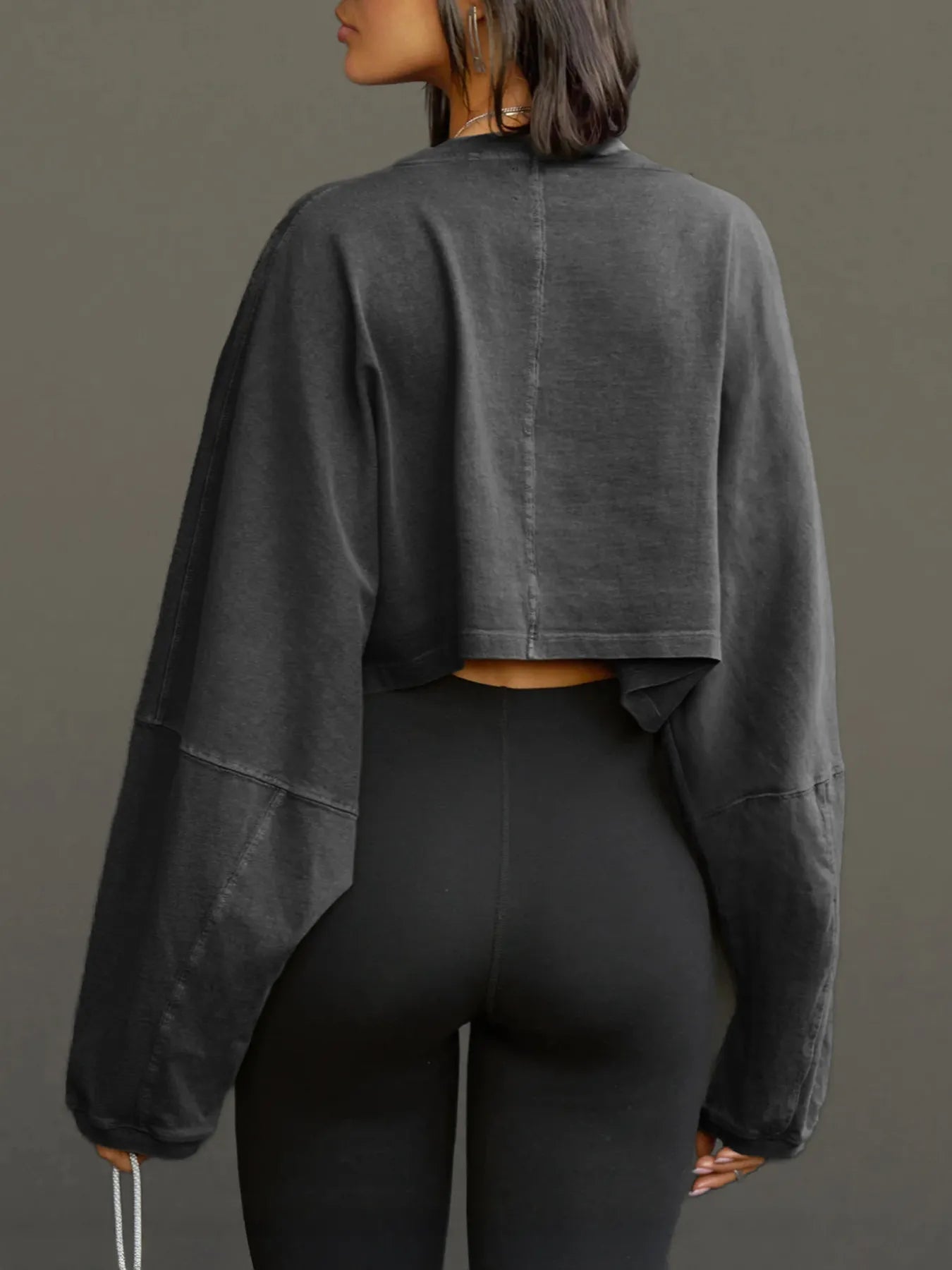 Round Neck Long Sleeve Crop Sweatshirt