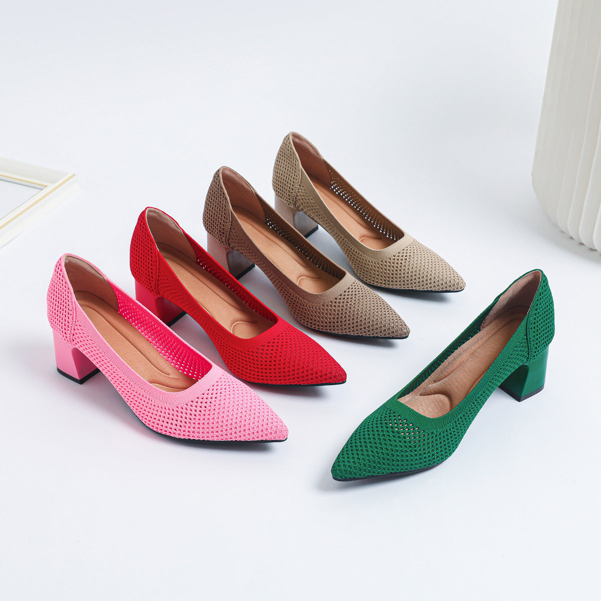 Women's Summer Casual Pointed Toe Chunky Heel Hollow Sandals