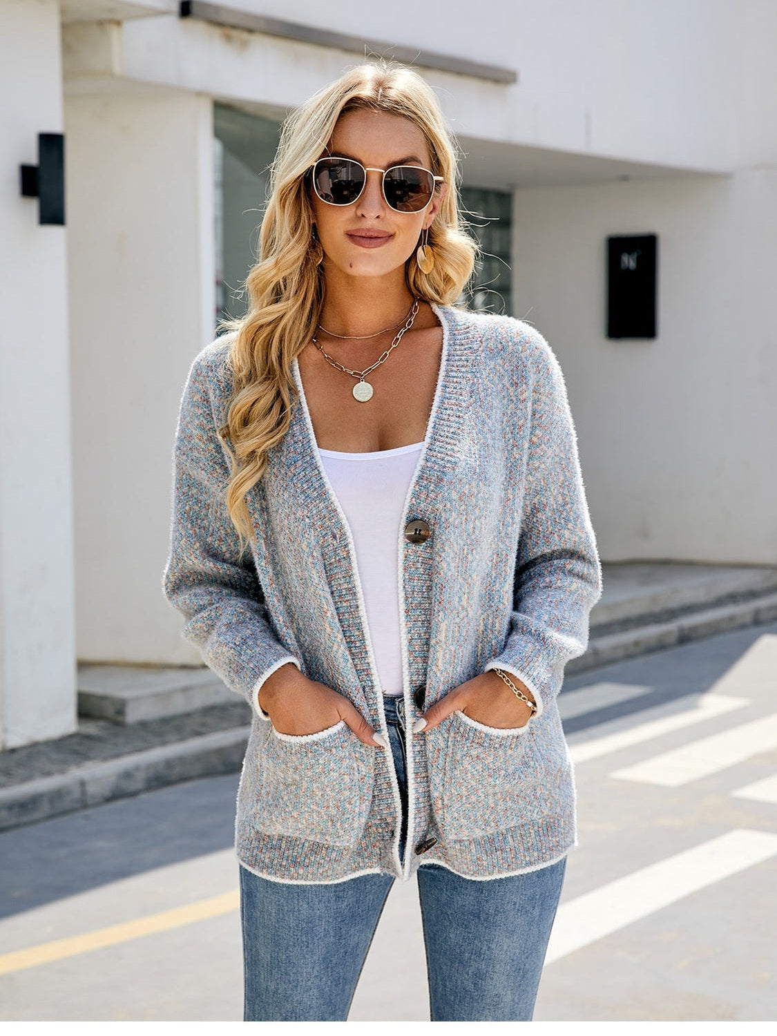 Women Button Down V-Neck Cardigan with Pockets