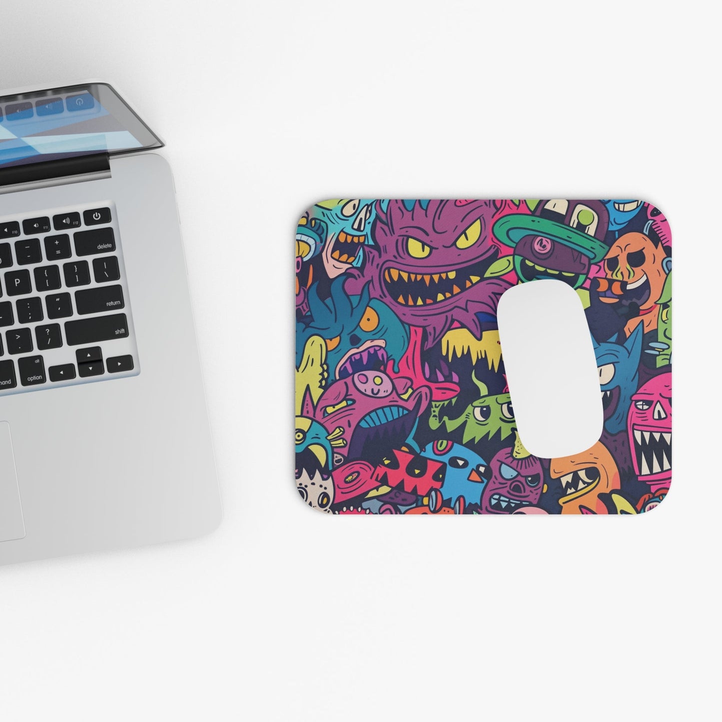 Alien Chaos Une Mouse Pad