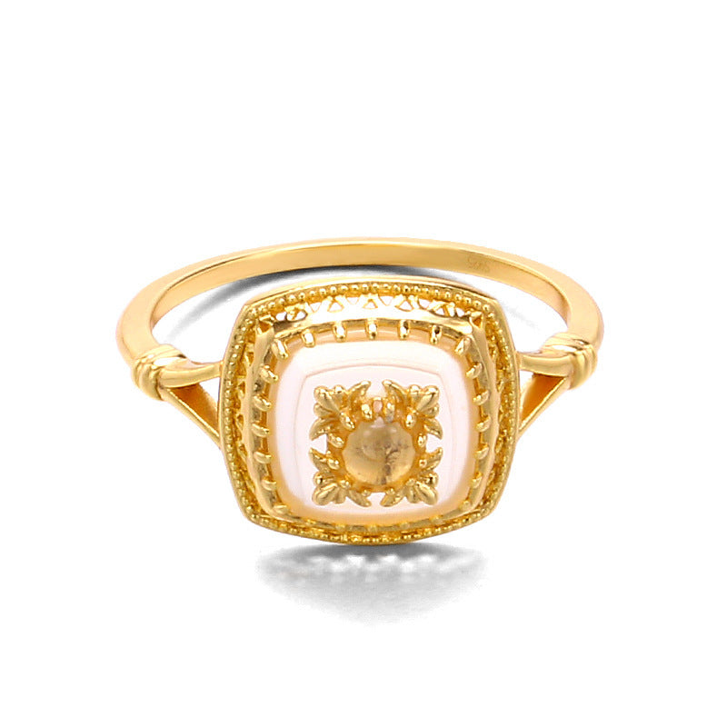 Vintage  Style Elegant Carved White Jade Pith Ring