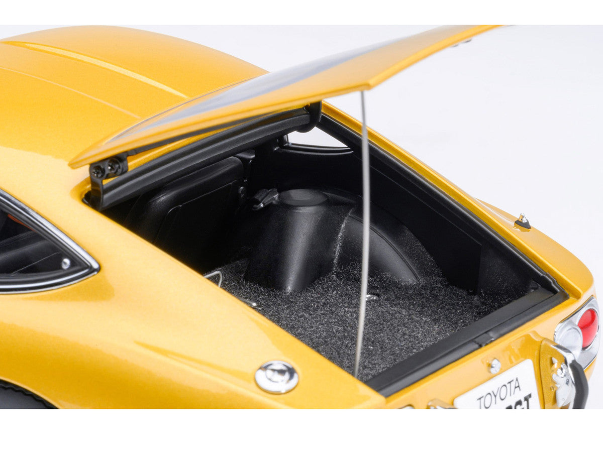 1967 Toyota 2000GT RHD (Right Hand Drive) Gold Metallic 1/18 Model Car by Autoart