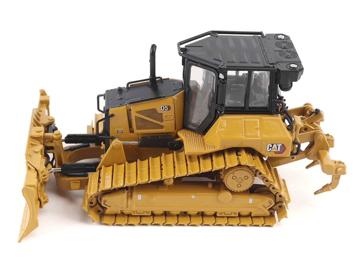CAT Caterpillar D5 LGP Track-Type Dozer Yellow "High Line" Series 1/50 Diecast Model by Diecast Masters