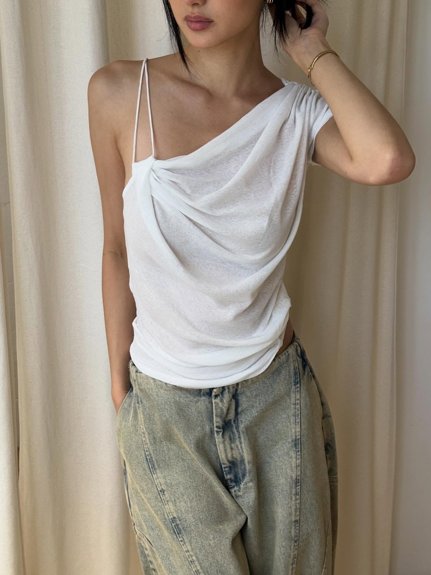 Solid Color Asymmetrical Halter Neckline Backless Cropped Top