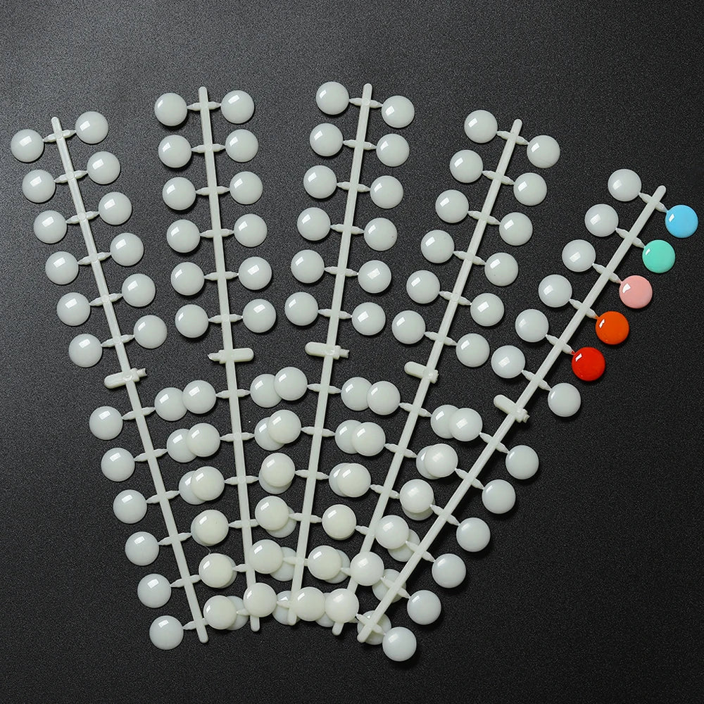TP 120pcs Nail Polish Display Table With Stickers Polka Dot Color Card Nail Display Board Clear/Nature Color Card Nail Art Tools