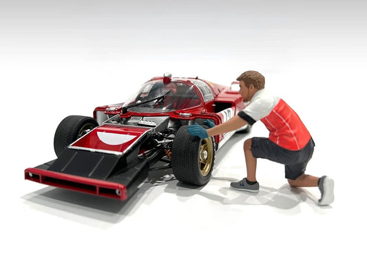 "Race Crew" Figure #1 for 1/24 Scale Models by American Diorama