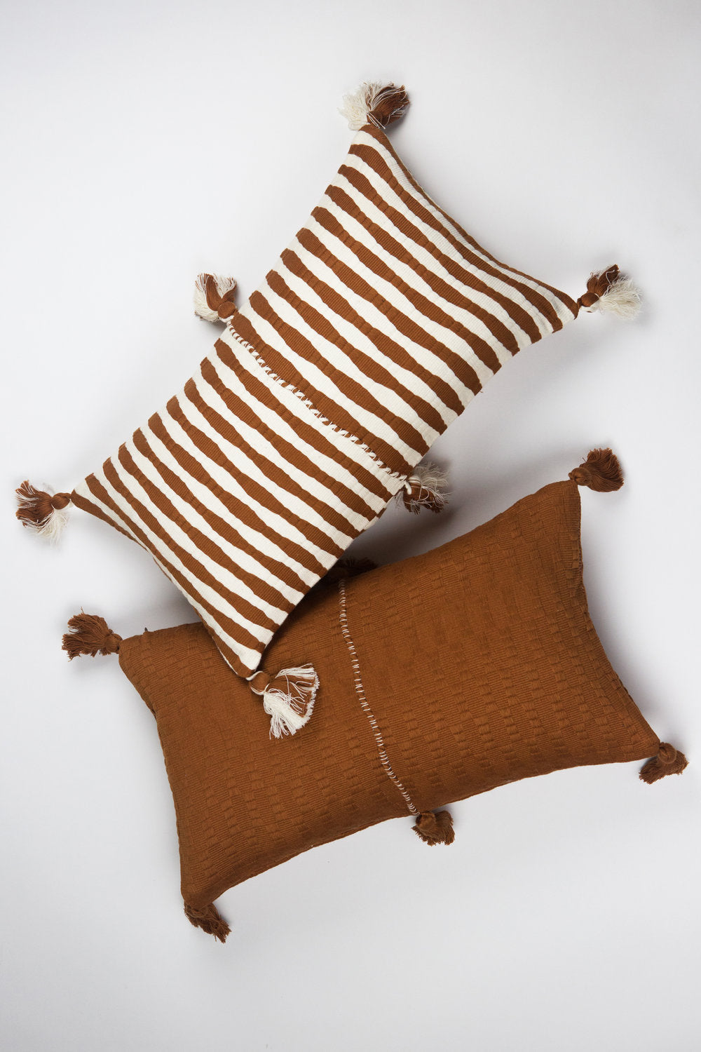 Antigua Pillow - Umber Solid