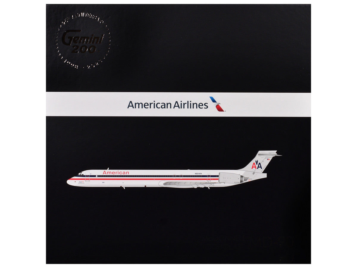 McDonnell Douglas MD-90 Commercial Aircraft "American Airlines" (N904RA) White with Red and Blue Stripes "Gemini 200" Series 1/200 Diecast Model Airplane by GeminiJets