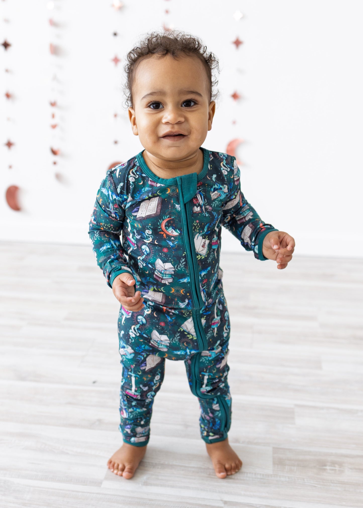 Whispered Pages Convertible Zippy