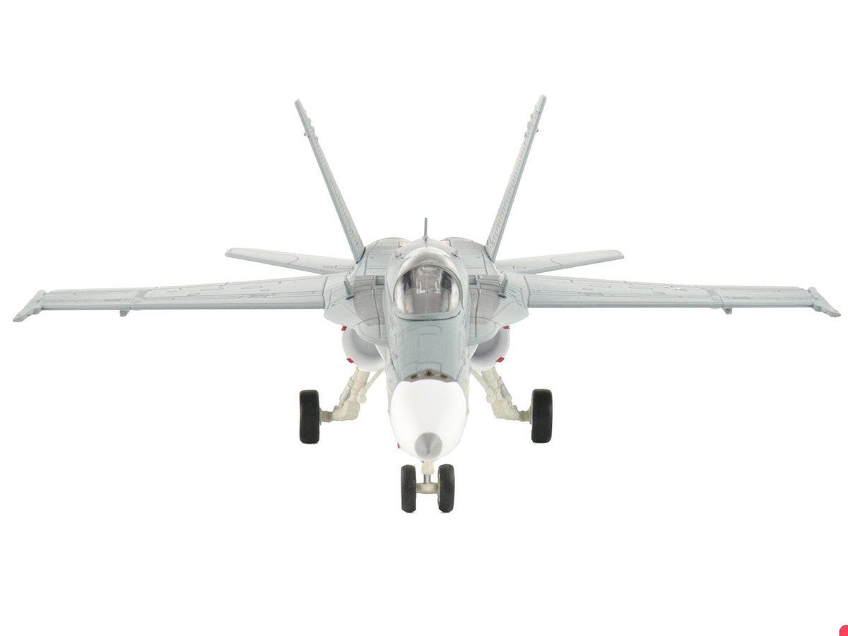 McDonnell Douglas F/A-18C Hornet Aircraft "VFA-15 Retro TAC Demo Jet VFA-106 Gladiators" (2017) United States Navy "Air Power Series" 1/72 Diecast Model by Hobby Master