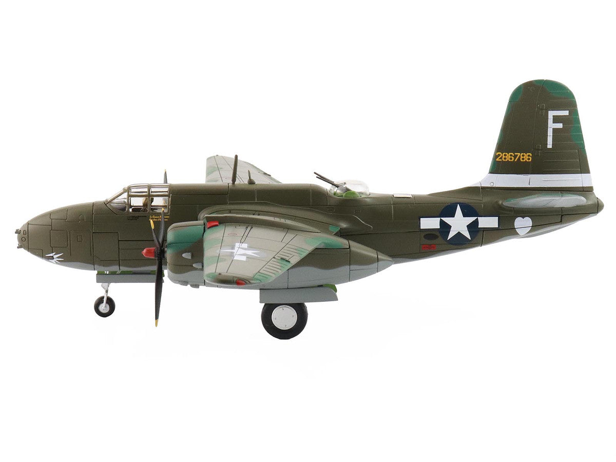Douglas A-20G Havoc Aircraft "42-86786 Hell'N Pelican II 388th Bomb Squadron Gusap Airfield" (1944) United States Army Air Forces "Air Power Series" 1/72 Diecast Model by Hobby Master