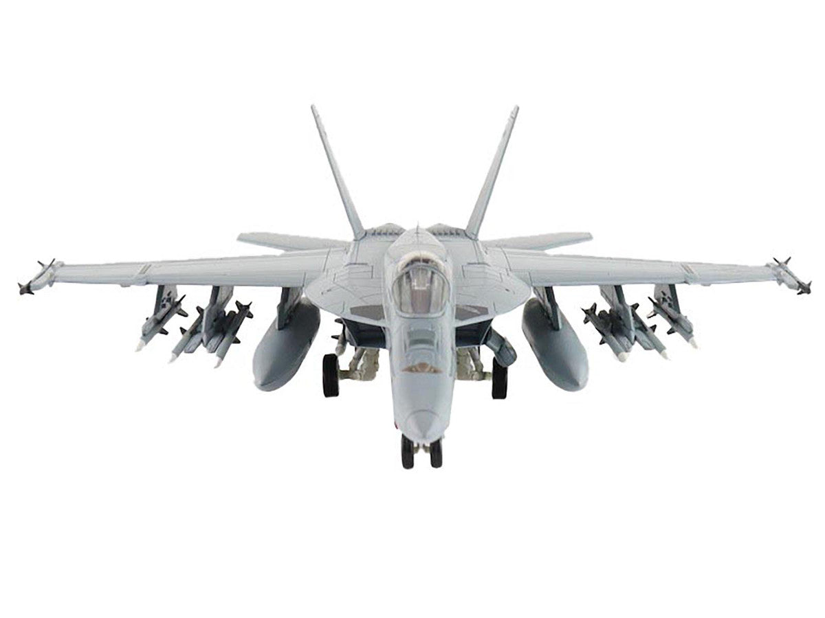 Boeing F/A-18E Super Hornet Fighter Aircraft "Dagger" United States Navy "Air Power Series" 1/72 Diecast Model by Hobby Master