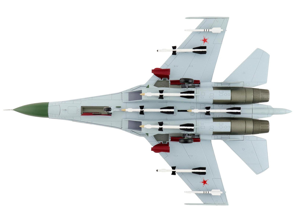 Sukhoi Su-27 Flanker-B Fighter Aircraft "Red 36 Barents Sea 941st IAP" (1987) Soviet Air Force "Air Power Series" 1/72 Diecast Model by Hobby Master