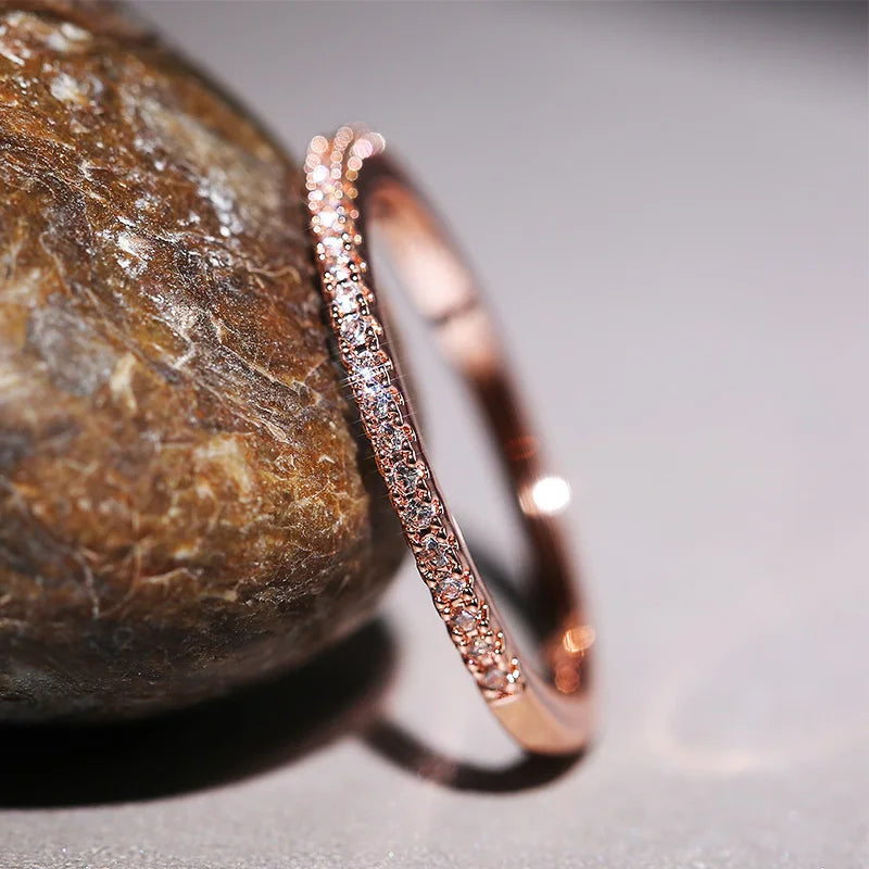 Huitan 3 Colors Simple Band Women Rings Shiny Cubic Zirconia Delicate Anniversary Gift Accessories Hot Sale Fashion Jewelry