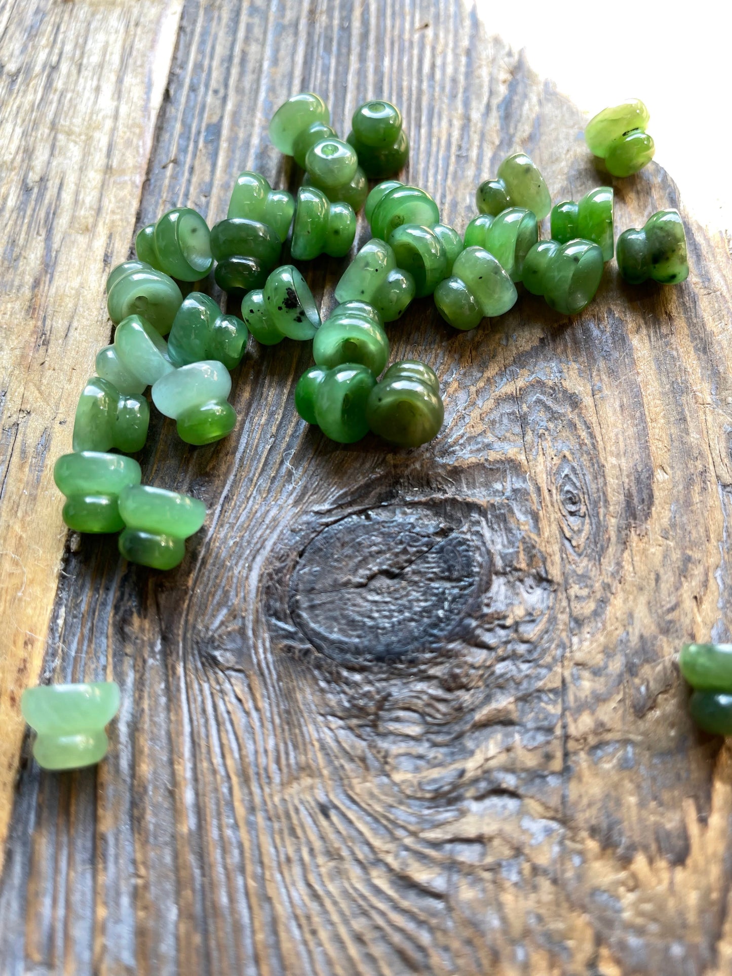 A Grade 10mm Canadian Jade Bead Guru Bead and 3 hole bead - Sold as a Set or Individually