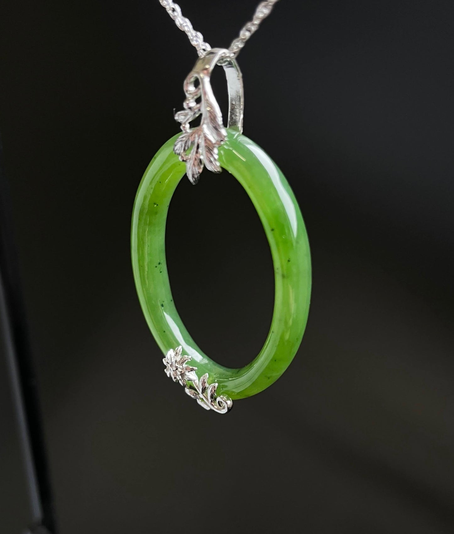 Jade Sterling Silver Oval Pendant, 35mm