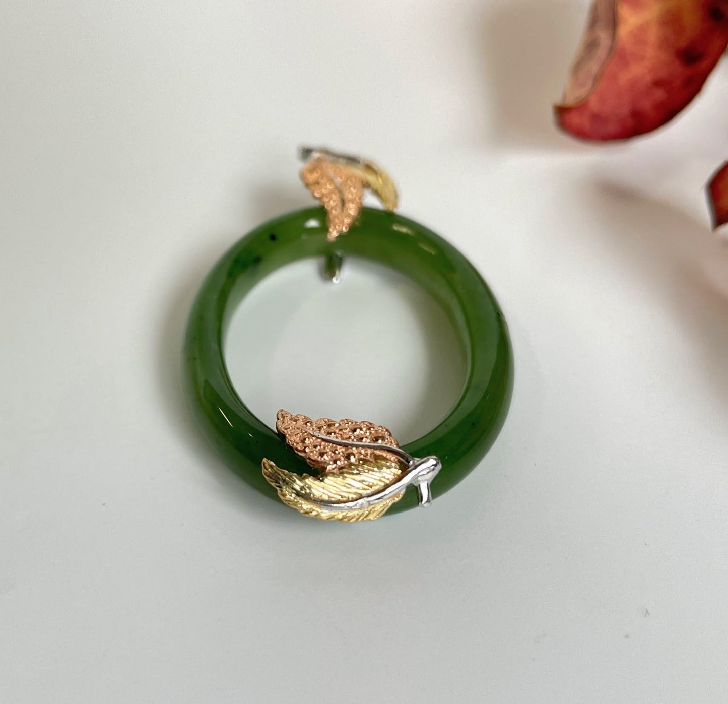 Jade Oval Pendant with Leaf accents, 35mm