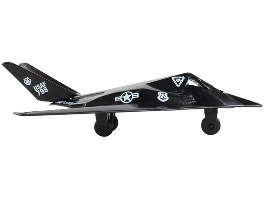 Lockheed F-117 Nighthawk Stealth Aircraft Black "United States Air Force" with Runway Section Diecast Model Airplane by Runway24